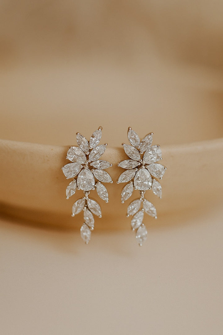 Sparkling Leaf Earrings